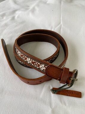 Abercrombie & Fitch Leather Belt Size M/L NWT